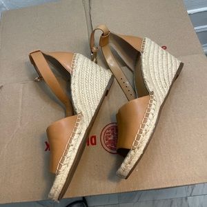 Vince Camuto wedges